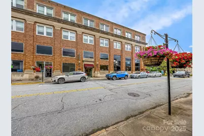 401 N Main Street #3, Hendersonville, NC 28792 - Photo 6