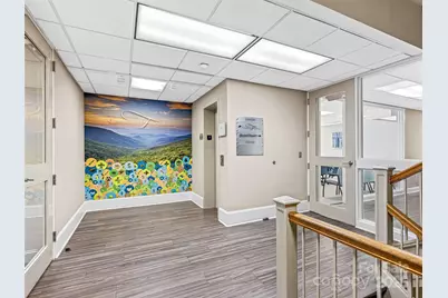 401 N Main Street #3, Hendersonville, NC 28792 - Photo 8