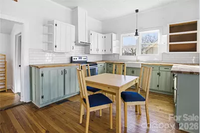 208 S Ransom Street, Gastonia, NC 28052 - Photo 2