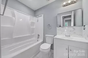 8520 Mission Hills Rd, Charlotte, NC 28227 - Photo 16