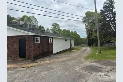 1058 York Road, Kings Mountain, NC 28086 - Photo 4