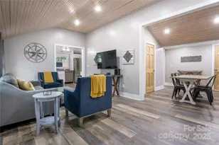 22 Moore Cir, Black Mountain, NC 28711 - Photo 6