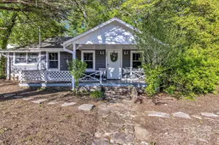 22 Moore Cir, Black Mountain, NC 28711 - Photo 2