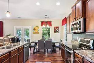 22 Streamside Dr, Hendersonville, NC 28791 - Photo 16