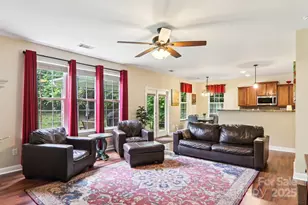 22 Streamside Dr, Hendersonville, NC 28791 - Photo 12