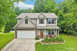 22 Streamside Dr, Hendersonville, NC 28791 - Photo 6