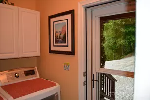 394 Hummingbird Ln, Elk Park, NC 28622 - Photo 22