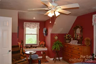 394 Hummingbird Ln, Elk Park, NC 28622 - Photo 32