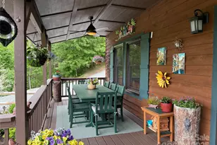 394 Hummingbird Ln, Elk Park, NC 28622 - Photo 6