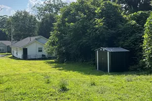 512 S Gray St, Gastonia, NC 28052 - Photo 2