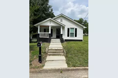 512 S Gray Street, Gastonia, NC 28052 - Photo 1