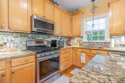 333 Garden Valley Drive, Winston Salem, NC 27107 - Photo 8