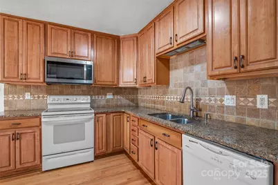 14 18 and 20 Luckenbach Drive, Fairview, NC 28730 - Photo 6