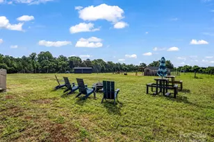 847 Crowe Dairy Rd, Forest City, NC 28043 - Photo 2