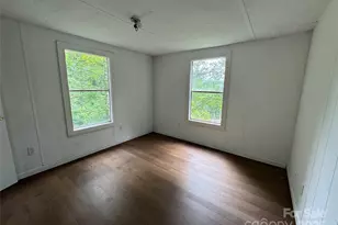 91 Keys Rd, Almond, NC 28702 - Photo 10