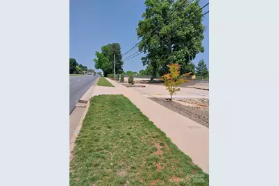 10525 Albemarle Road, Charlotte, NC 28227 - Photo 2