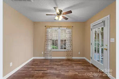 110 Whitehall Drive, Mooresville, NC 28117 - Photo 14