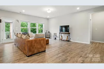 18619 Mainsail Court, Lancaster, SC 29720 - Photo 10