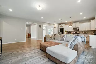 18619 Mainsail Ct, Lancaster, SC 29720 - Photo 12