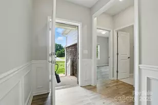 18619 Mainsail Ct, Lancaster, SC 29720 - Photo 8