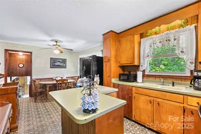 416 Donna Avenue, Gastonia, NC 28052 - Photo 10