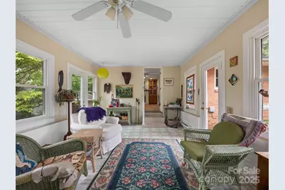 107 Edgehill Road, Hendersonville, NC 28739 - Photo 20