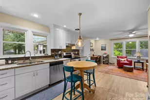 107 Edgehill Rd, Hendersonville, NC 28739 - Photo 24