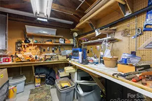 107 Edgehill Rd, Hendersonville, NC 28739 - Photo 48