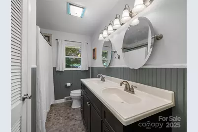 107 Edgehill Road, Hendersonville, NC 28739 - Photo 36