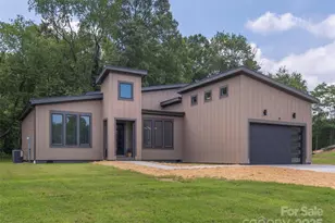 71 Scott Mdws Dr, Asheville, NC 28806 - Photo 32