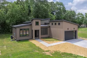 71 Scott Mdws Dr, Asheville, NC 28806 - Photo 28