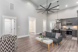 71 Scott Mdws Dr, Asheville, NC 28806 - Photo 6