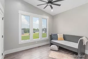 71 Scott Mdws Dr, Asheville, NC 28806 - Photo 20