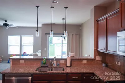 14411 Glendon Hall Lane, Charlotte, NC 28262 - Photo 4