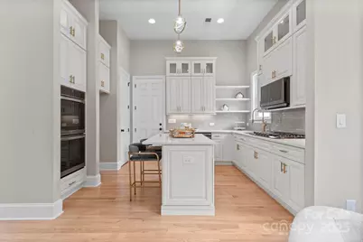 4015 Randolph Road, Charlotte, NC 28211 - Photo 1