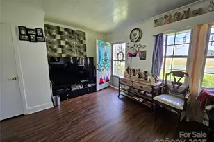 1050 Old Peachland Rd, Marshville, NC 28103 - Photo 2