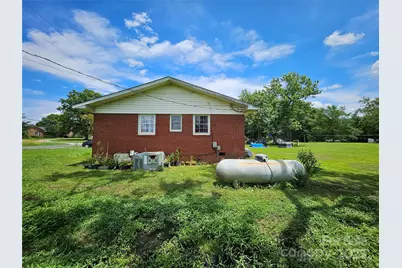 1050 Old Peachland Road, Marshville, NC 28103 - Photo 10