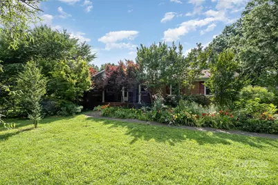 19924 Floral Lane, Cornelius, NC 28031 - Photo 2