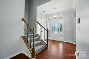 8115 Kelburn Ln, Charlotte, NC 28273 - Photo 2