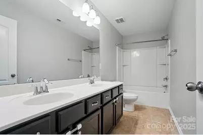 8115 Kelburn Lane, Charlotte, NC 28273 - Photo 32