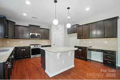 8115 Kelburn Lane, Charlotte, NC 28273 - Photo 12