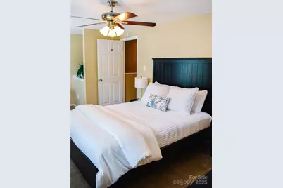 7526 Holly Grove Court, Charlotte, NC 28227 - Photo 14