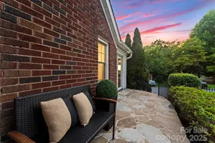 2100 Chesterfield Ave, Charlotte, NC 28205 - Photo 46