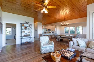 114 Slickrock Rd, Burnsville, NC 28714 - Photo 18