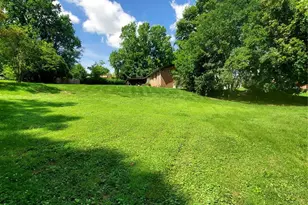 2104 Farmbrook Dr, Statesville, NC 28625 - Photo 38