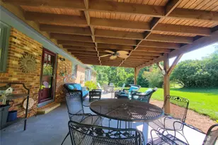 2104 Farmbrook Dr, Statesville, NC 28625 - Photo 32