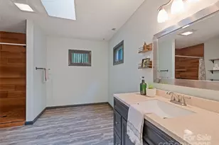 848 Eagles Ridge Rd, Sylva, NC 28779 - Photo 16