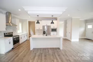 3119 Peaceful Mdws Dr, Morganton, NC 28655 - Photo 10