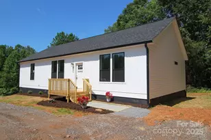 3119 Peaceful Mdws Dr, Morganton, NC 28655 - Photo 4