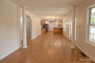 35 Sydney Ln, Asheville, NC 28806 - Photo 12